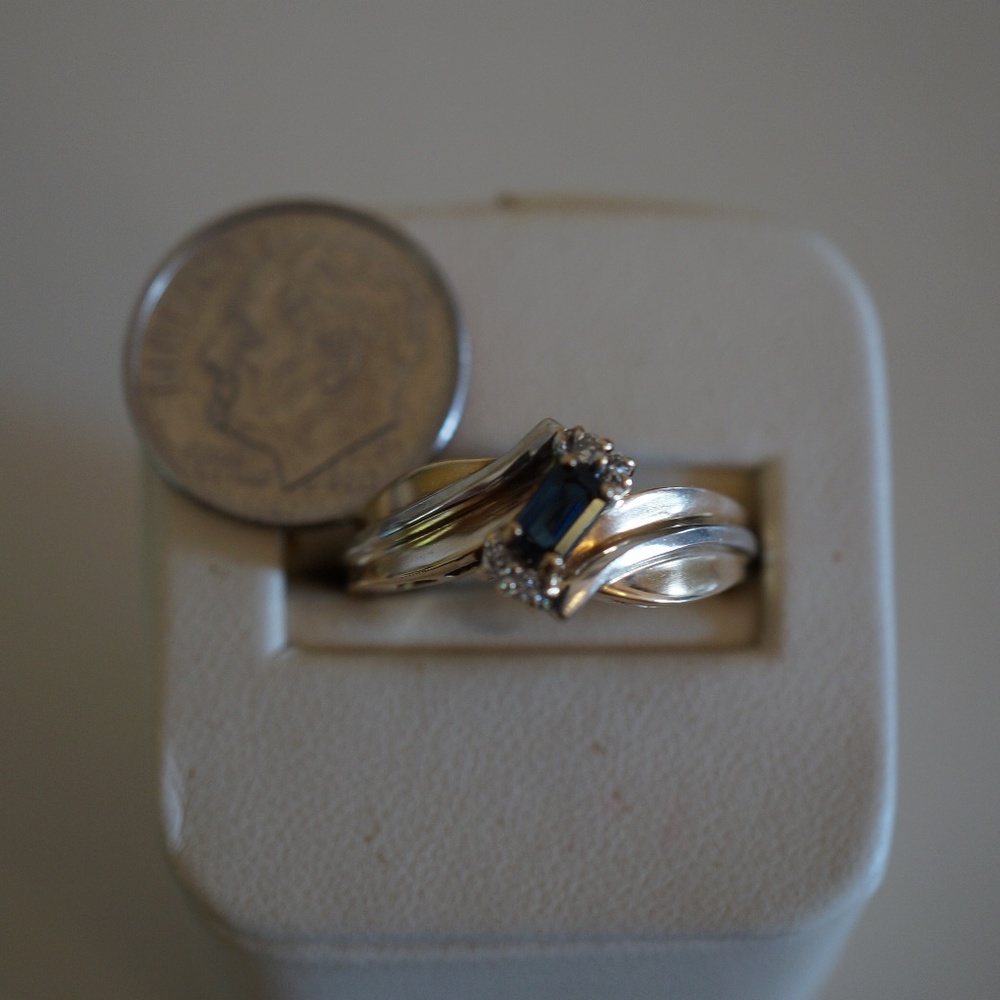 14KY Gold Genuine Sapphire & Diamond Ring - Picture 7 of 7
